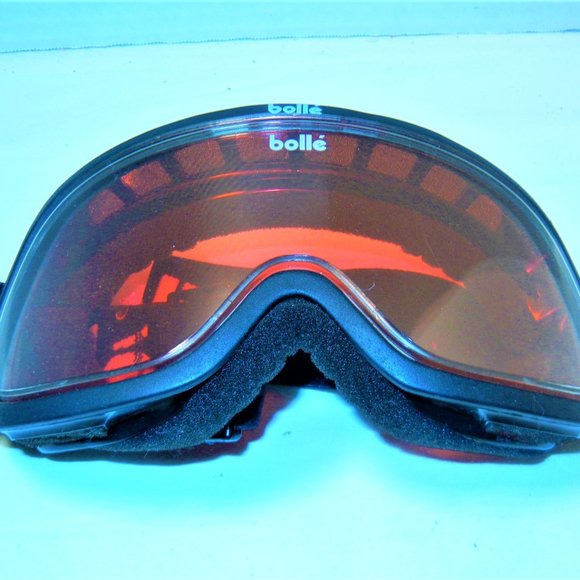 REDUCED Vintage Bolle Ski Snowboarding Goggles WHITE LOGO - Picture 1 of 2